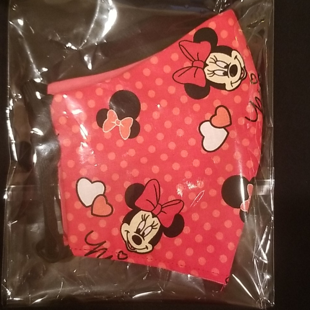 💖SALE💖 Minnie Mouse Reversible Soft Mask - Picture 7 of 7